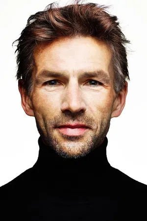 Tobias Langhoff photo