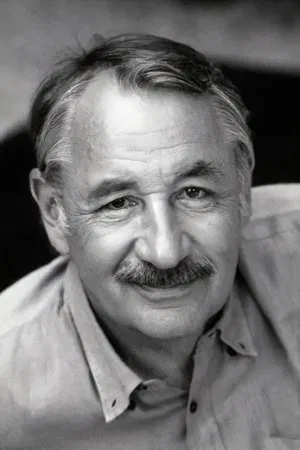 Philippe Noiret photo