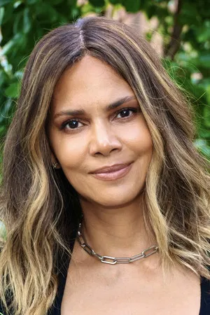 Halle Berry photo