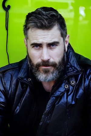 Jonathan Kos-Read photo