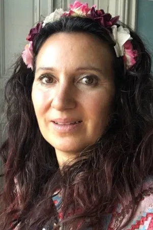 Yasmin Elvira Steenholdt photo