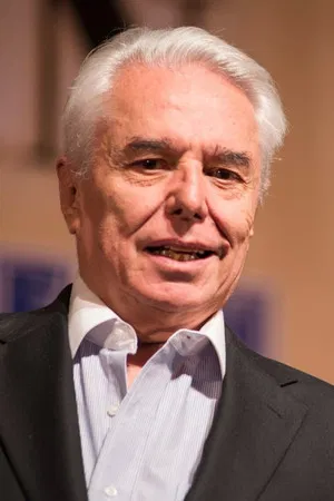 Enrique Guzmán photo