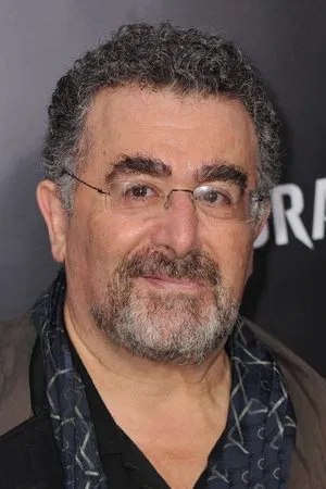 Saul Rubinek photo