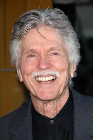 Tom Skerritt photo