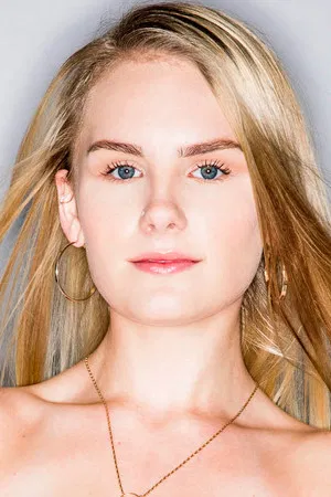 Natalie Knight photo