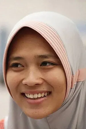 Aries Susanti Rahayu photo