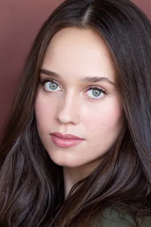 Avery Joy Davis photo