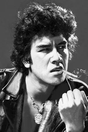 Rikiya Yasuoka photo