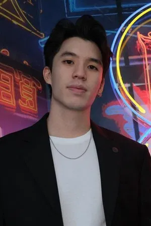 Chayapat Kongsub photo