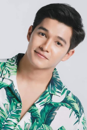 X Teerapat Somchaiya photo