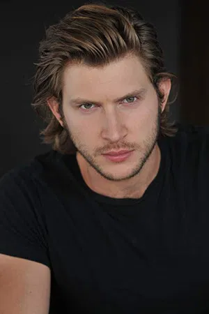 Greyston Holt photo