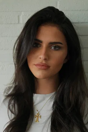 Annie Bezikian photo