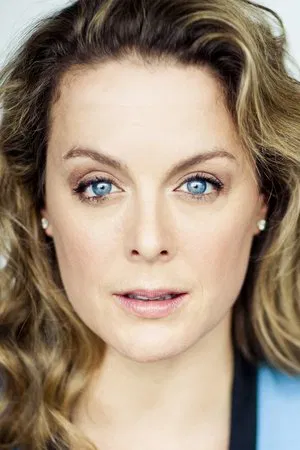 Julie Le Breton photo