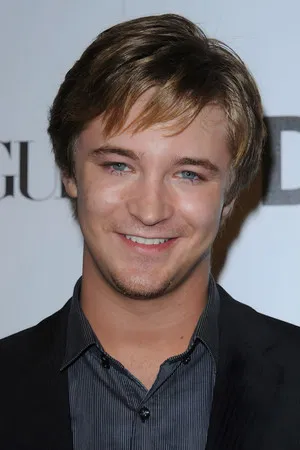 Michael Welch photo