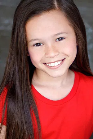 Madison Horcher photo