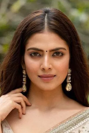 Malavika Mohanan photo