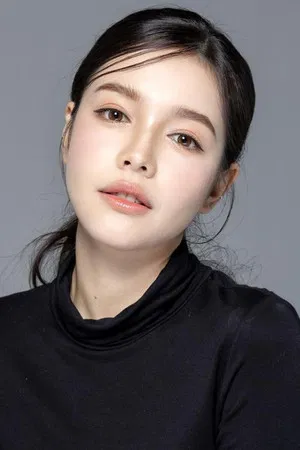 Nina Pichayanin Pichayadechakarn photo