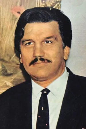 Ahmet Tarık Tekçe photo