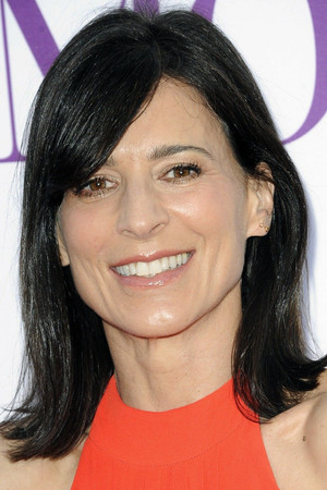 Perrey Reeves photo