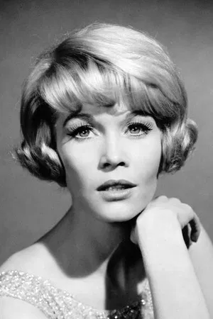 Dorothy Provine photo