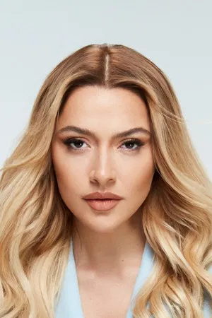 Hadise photo