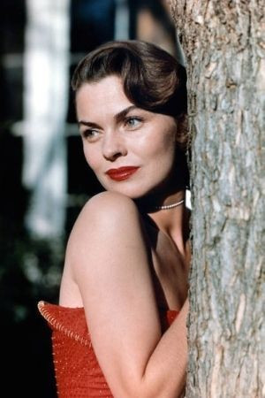 Joanne Dru photo