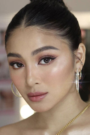 Nadine Lustre photo