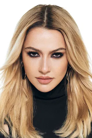 Hadise photo