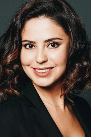 Özgül Sağdıç photo