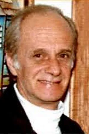 Older Cazarré photo