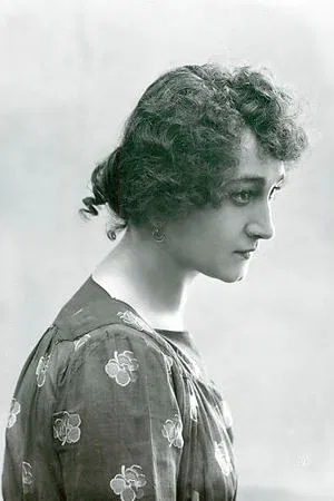 Clara Schwartz photo