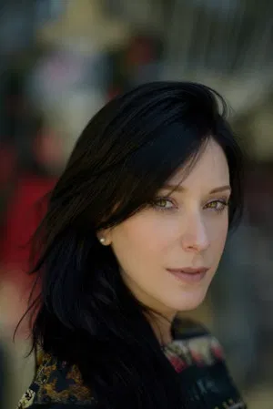 Caroline Abras photo