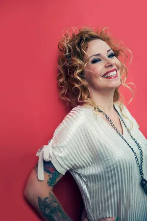 Anneke van Giersbergen photo