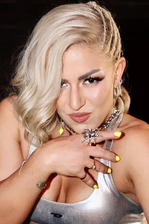 Thekla Kaischauri photo