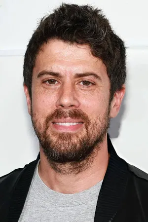 Toby Kebbell photo