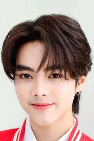 Touch Inthirat photo