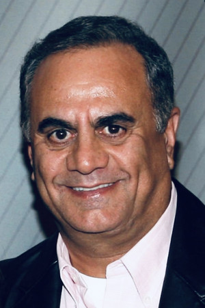 Marshall Manesh photo