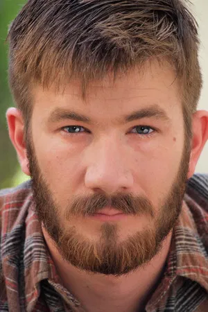 Travis Lincoln Cox photo