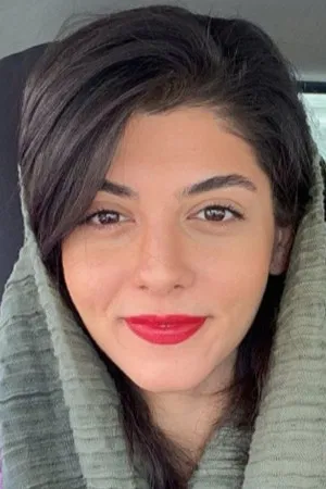Mahsa Tahmasebi photo