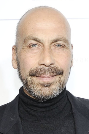Taylor Negron photo