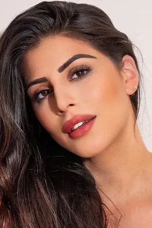 Karishma Kotak photo