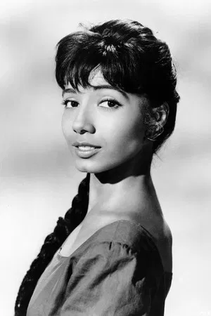 Rosenda Monteros photo