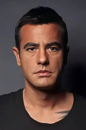 Tayanç Ayaydın photo