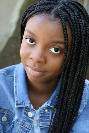 Makenzie Lee-Foster photo