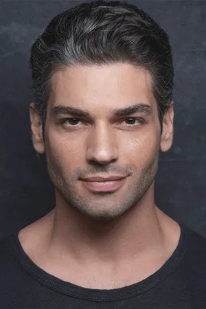 Şükrü Özyıldız photo