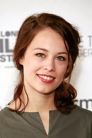 Paula Beer photo