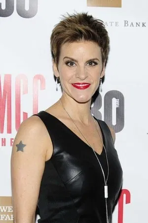 Jenn Colella photo
