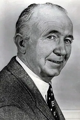 Walter Brennan photo