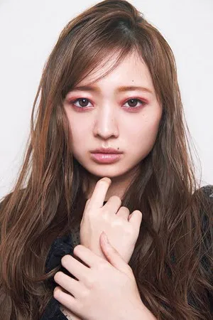 Minami Umezawa photo