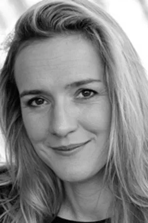 Pandora Clifford photo